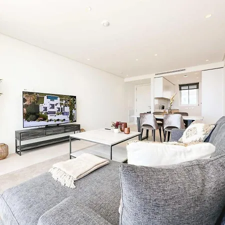 Luxury Palo Alto Ocean Views Apartment *