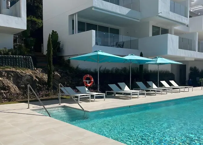 Luxury Palo Alto Ocean Views