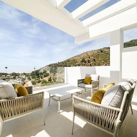 Luxury Palo Alto Ocean Views 公寓 马尔韦利亚